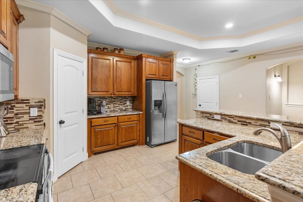 502 Ritchey Street Gainesville TX 76240