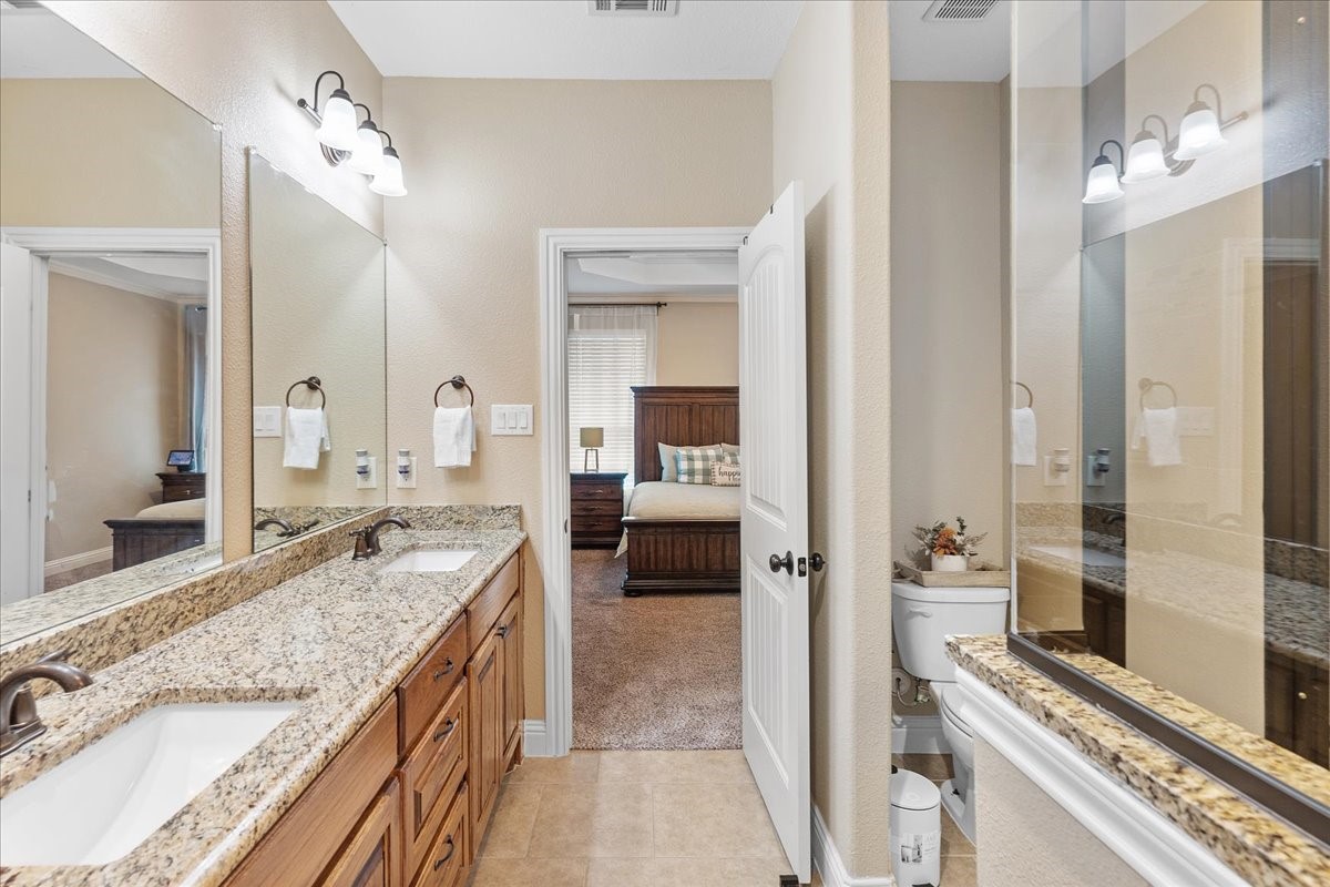 502 Ritchey Street Gainesville TX 76240