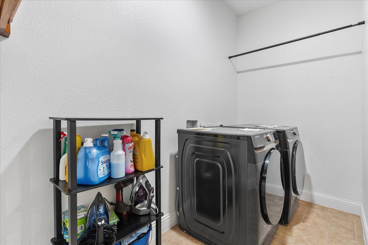 502 Ritchey Street Gainesville TX 76240