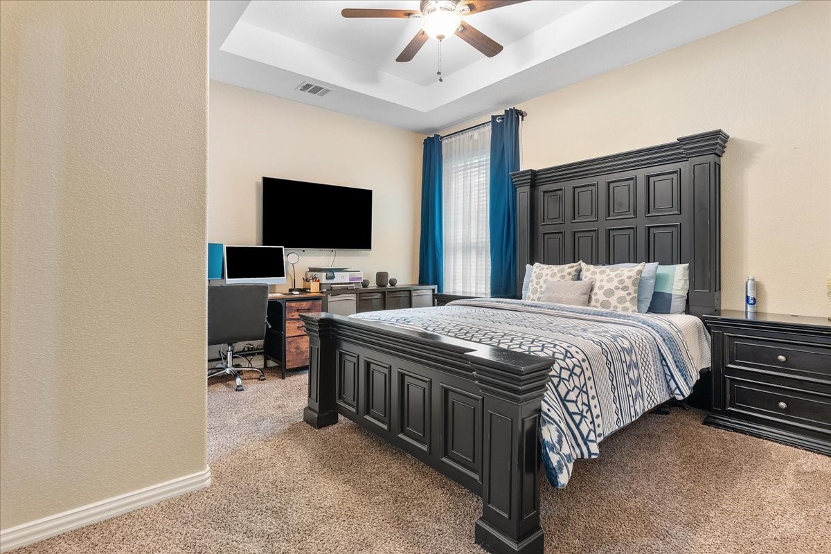 502 Ritchey Street Gainesville TX 76240