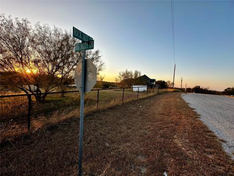 107 Rock Salt Court Springtown TX 76082