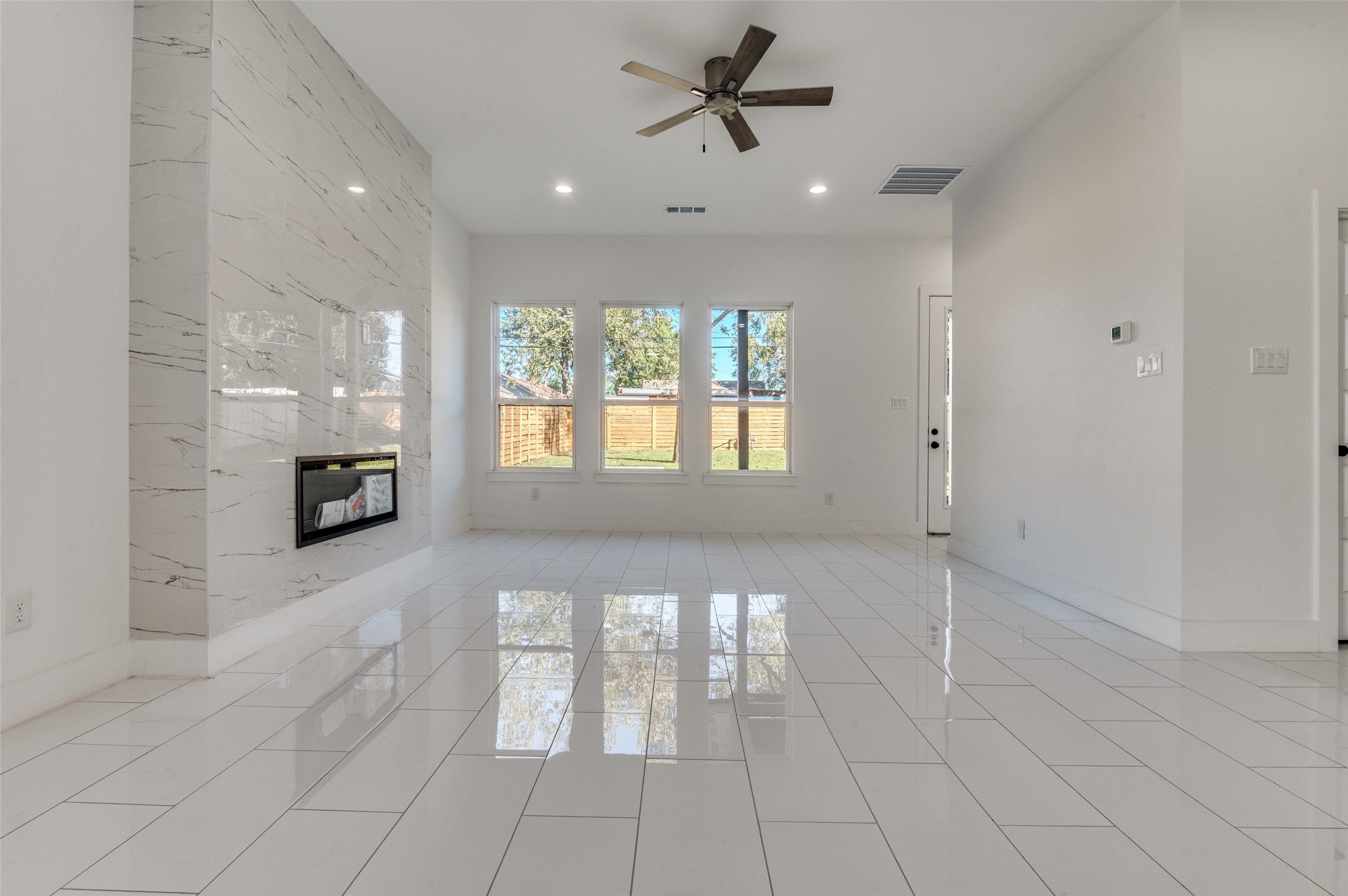 2827 Grafton Avenue Dallas TX 75211