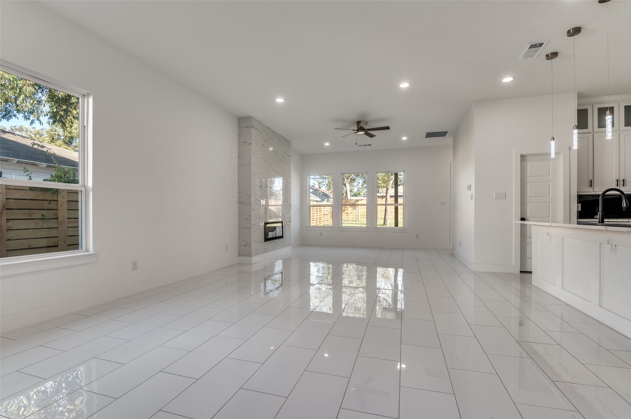 2827 Grafton Avenue Dallas TX 75211