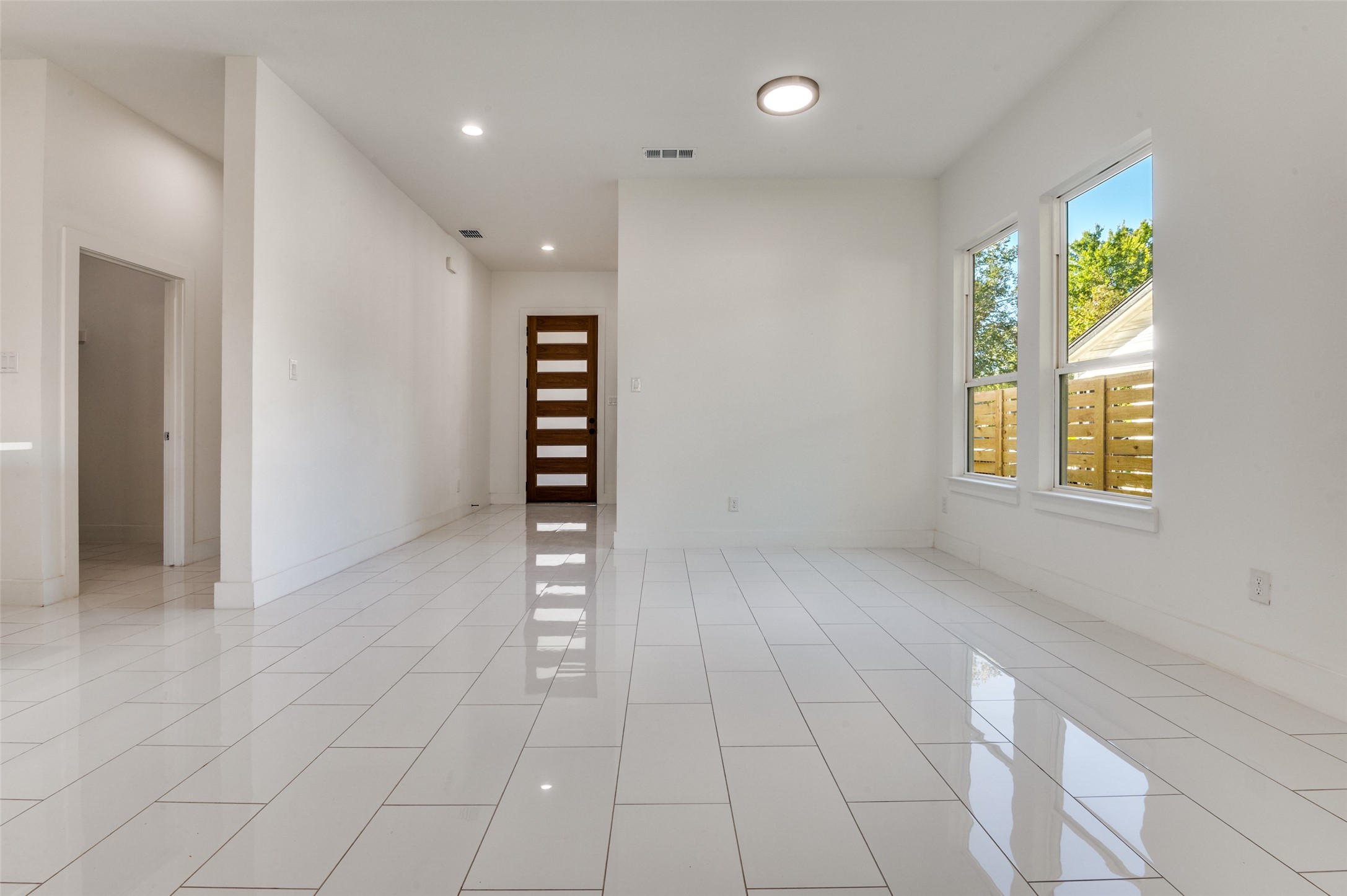 2827 Grafton Avenue Dallas TX 75211