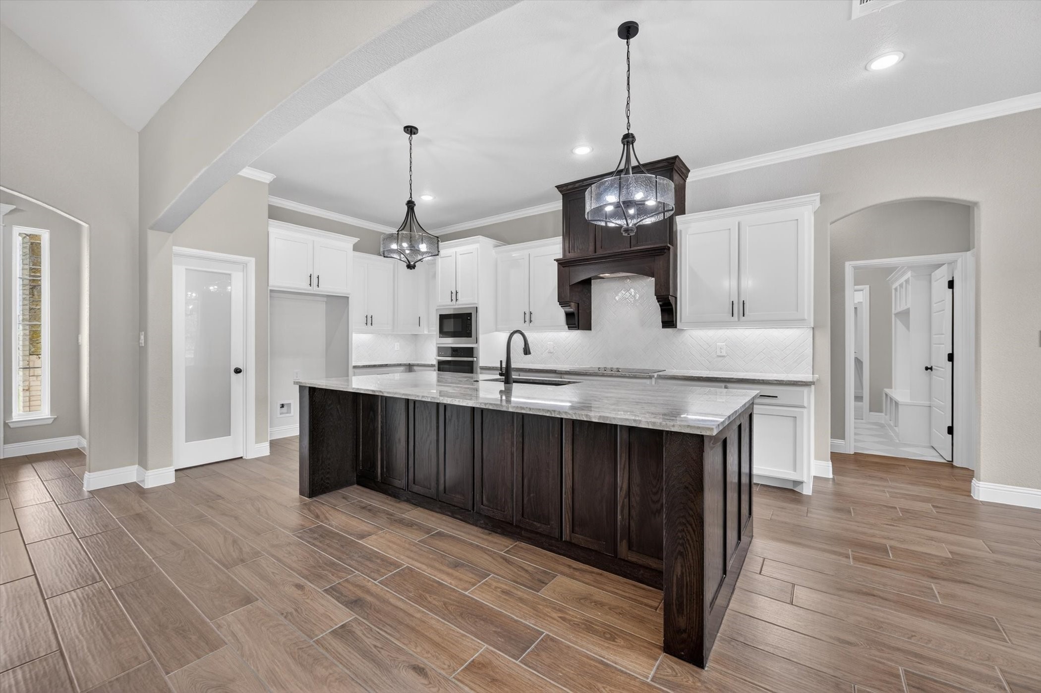 1045 Arbor Vista Drive Azle TX 76020