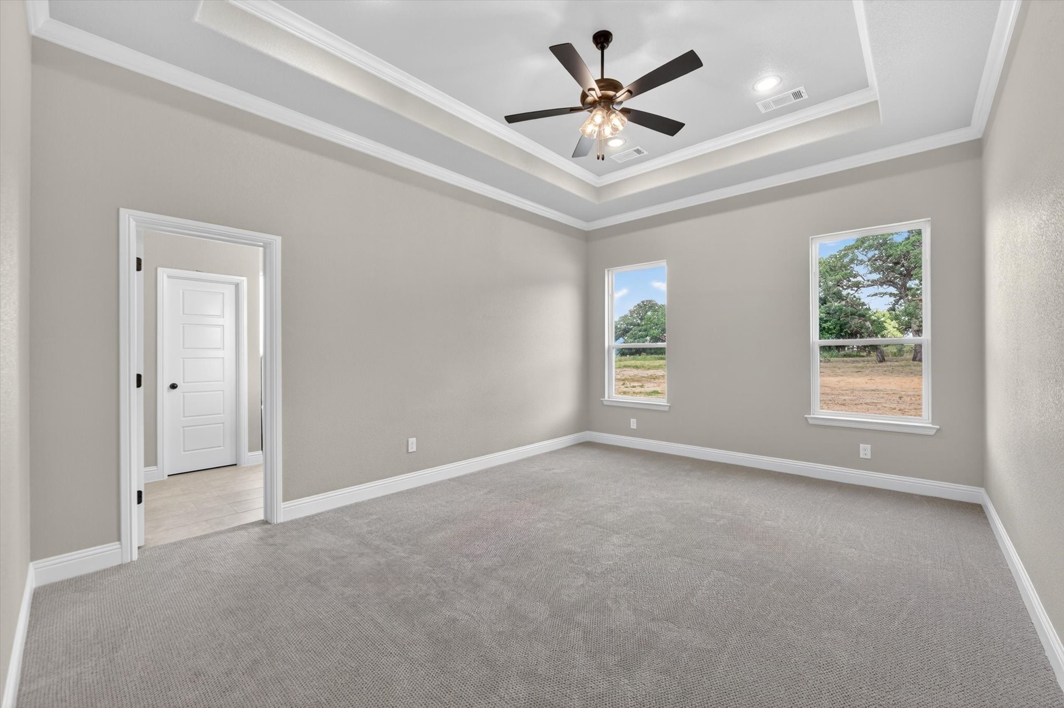 1045 Arbor Vista Drive Azle TX 76020