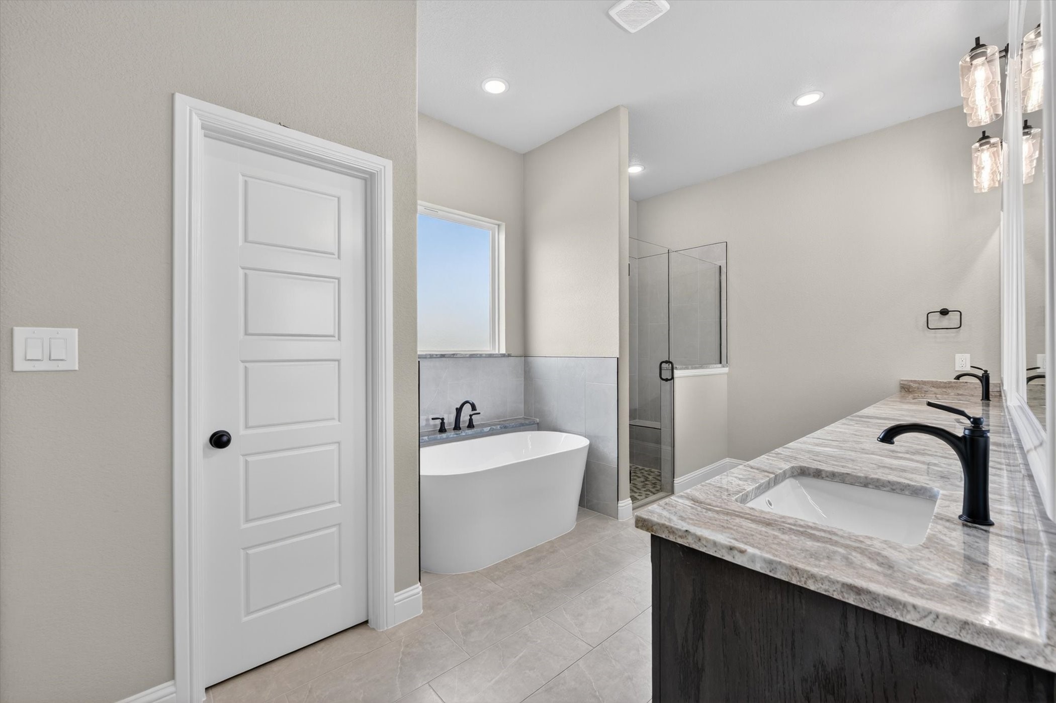 1045 Arbor Vista Drive Azle TX 76020