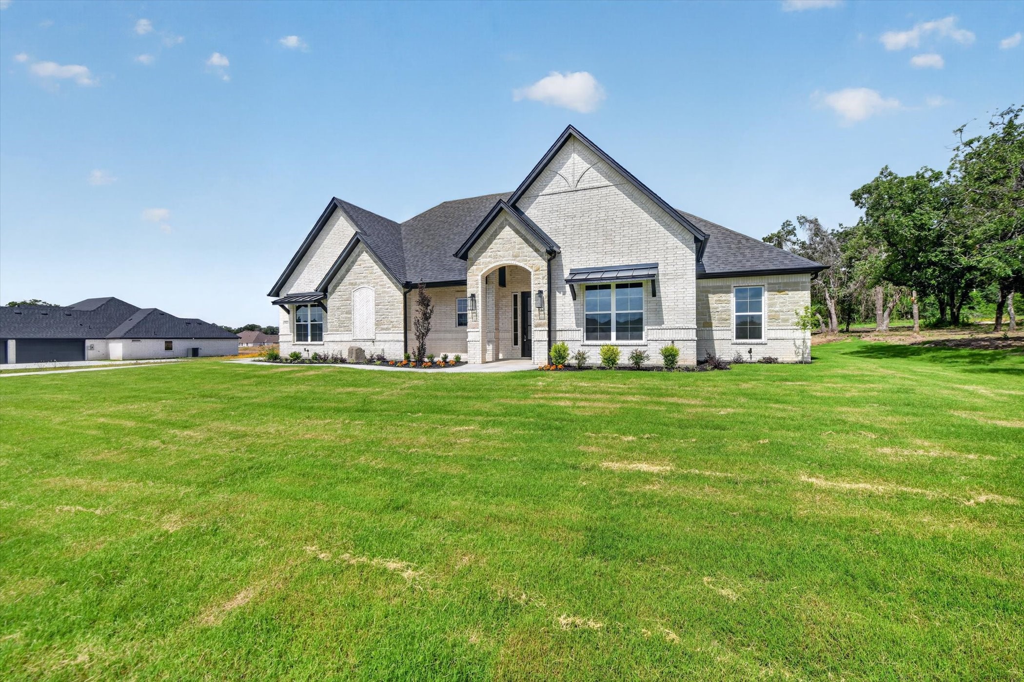 1045 Arbor Vista Drive Azle TX 76020