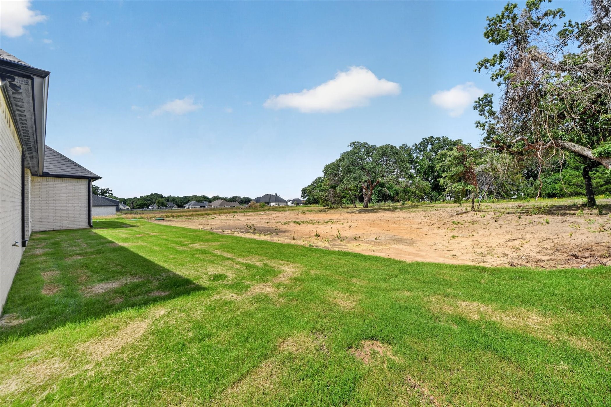 1045 Arbor Vista Drive Azle TX 76020
