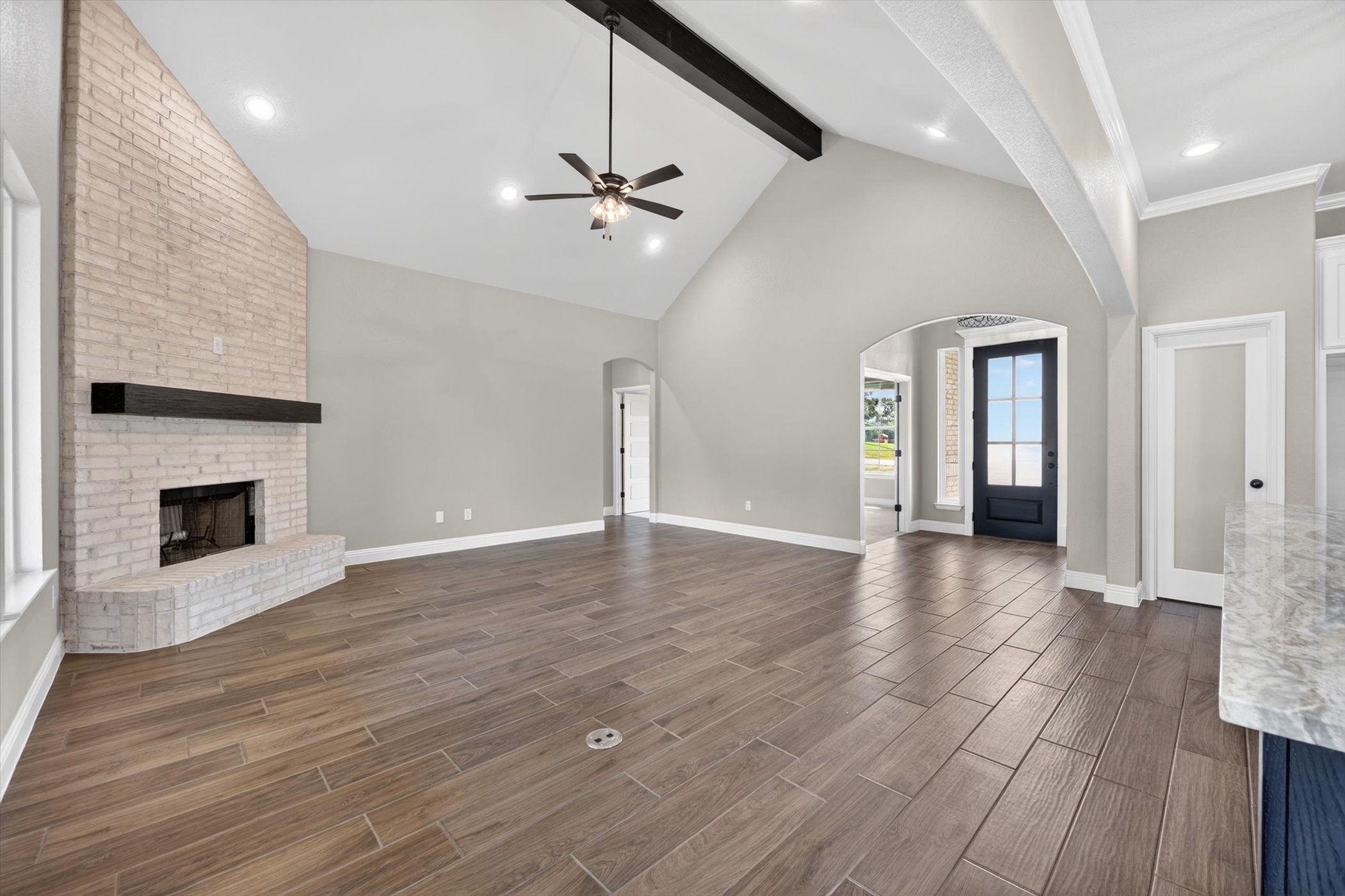 1045 Arbor Vista Drive Azle TX 76020