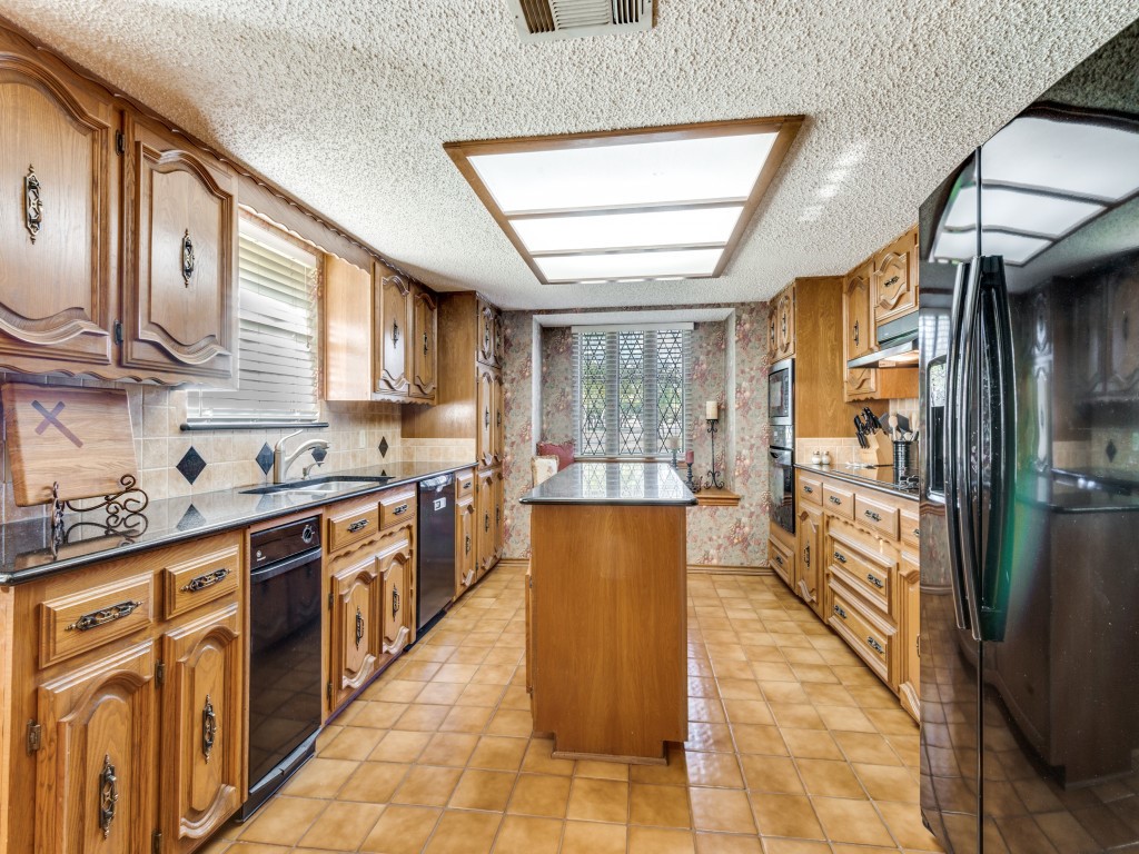 621 San Juan Court Irving TX 75062