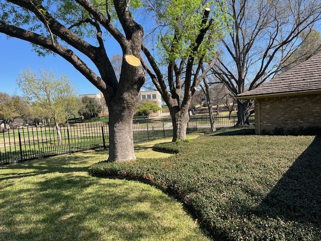 621 San Juan Court Irving TX 75062