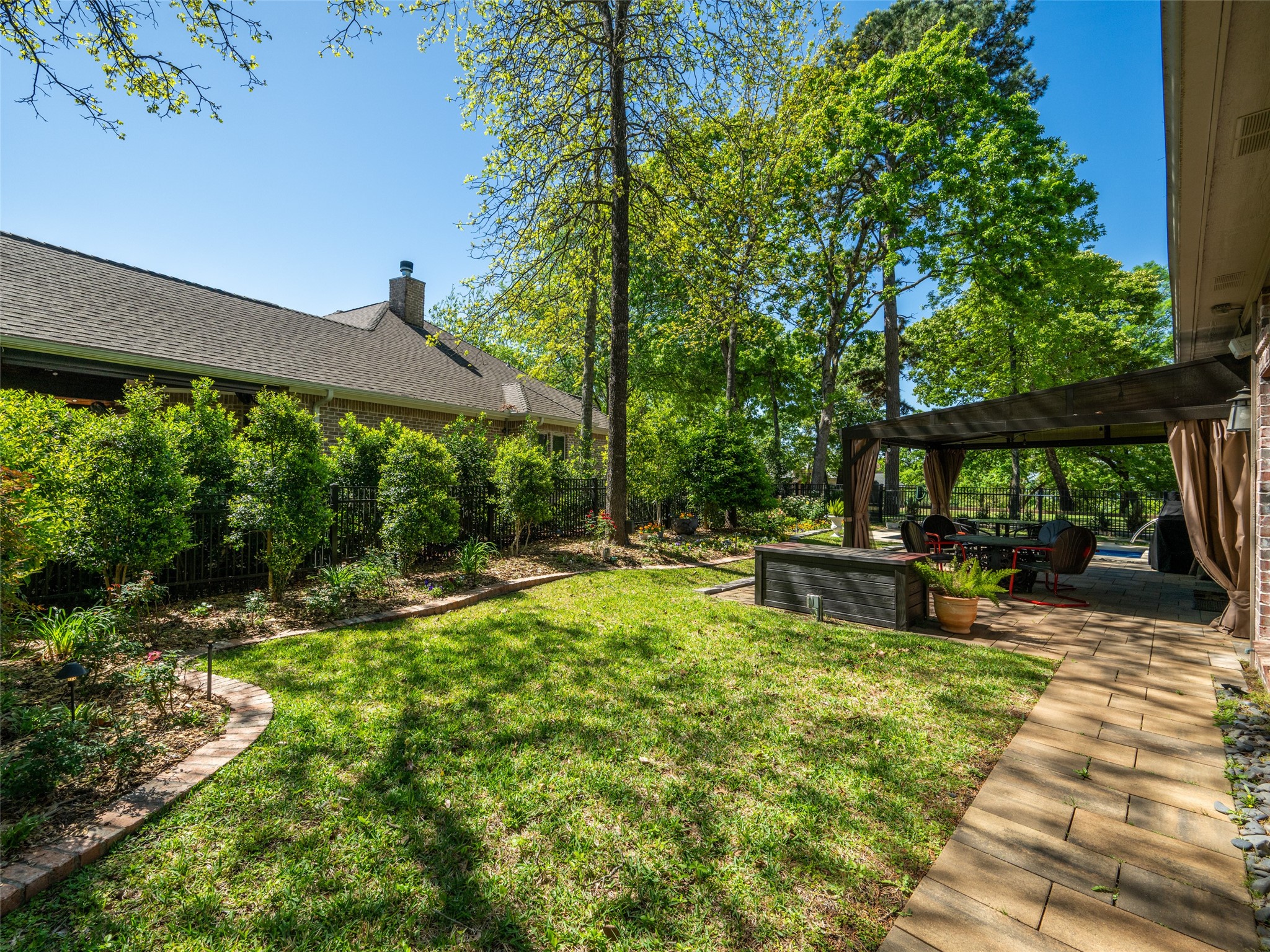 102 Dogwood Lakes Circle Bullard TX 75757