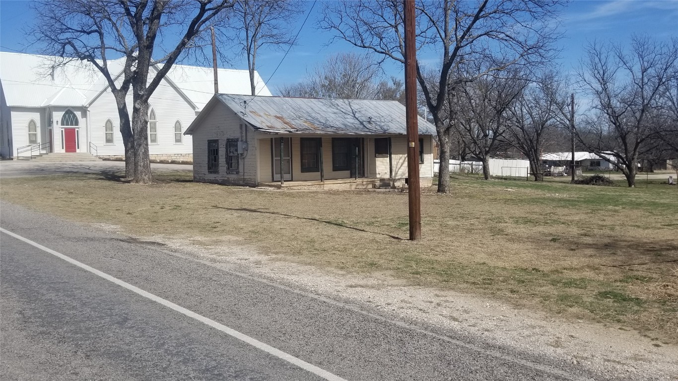 601 Main Street Blanket TX 76432