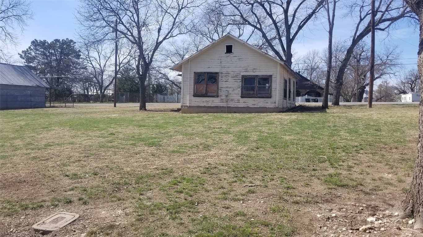 601 Main Street Blanket TX 76432