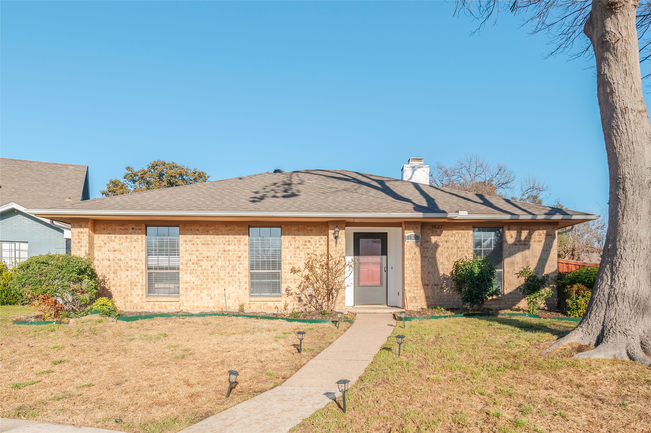 9827 Chandler Court Dallas TX 75243