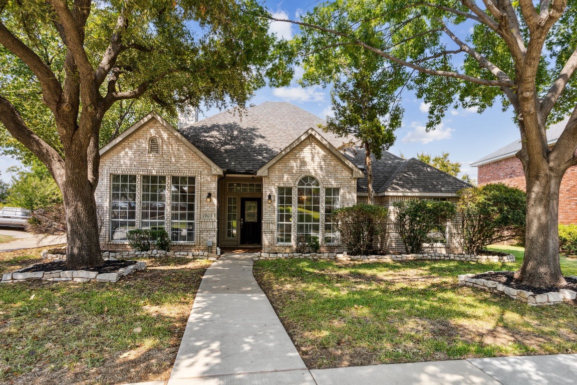 1903 Diamond Ridge Drive Carrollton TX 75010