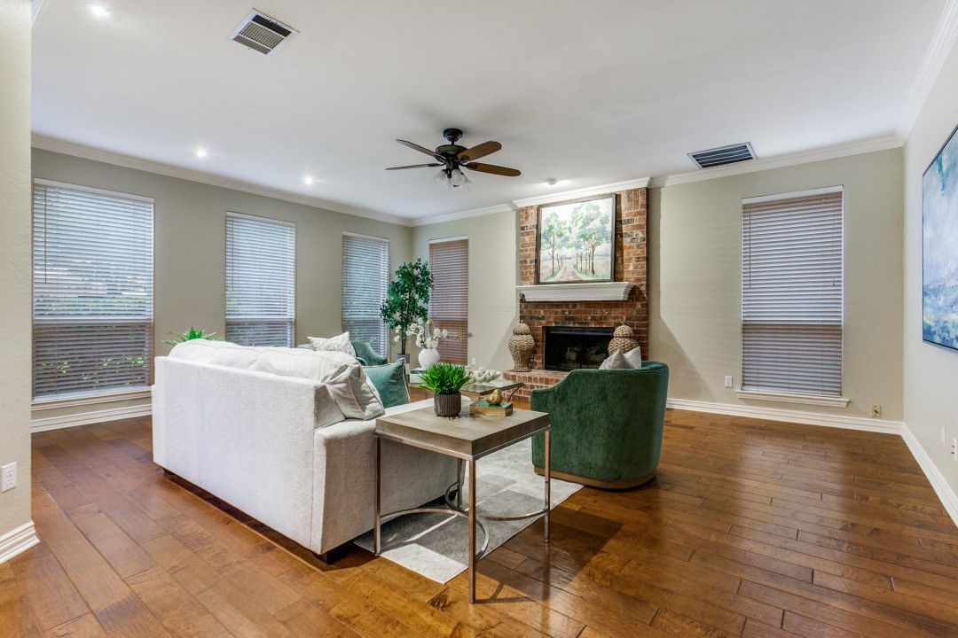 3840 Walden Way Dallas TX 75287