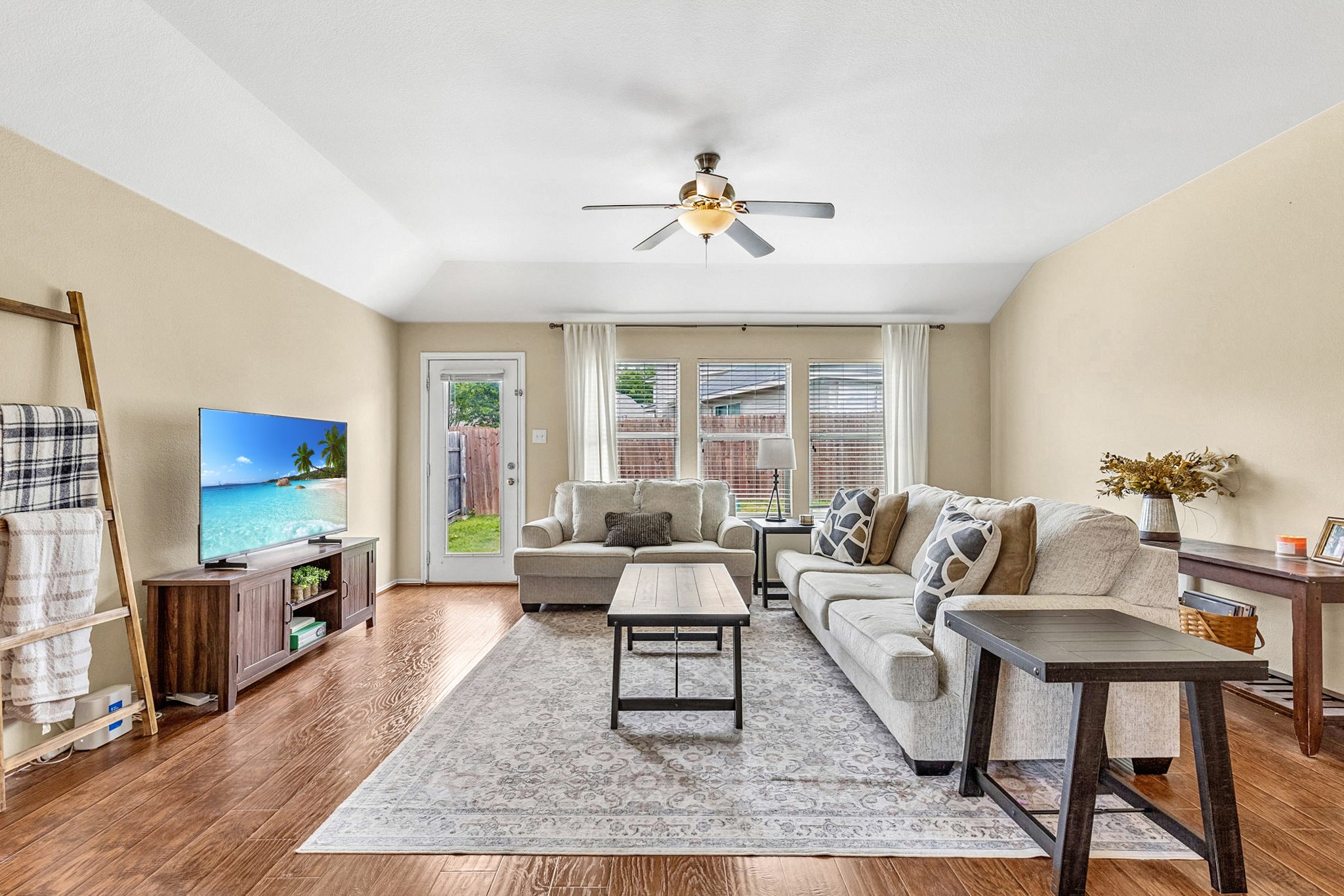 1682 Chukar Drive Aubrey TX 76227