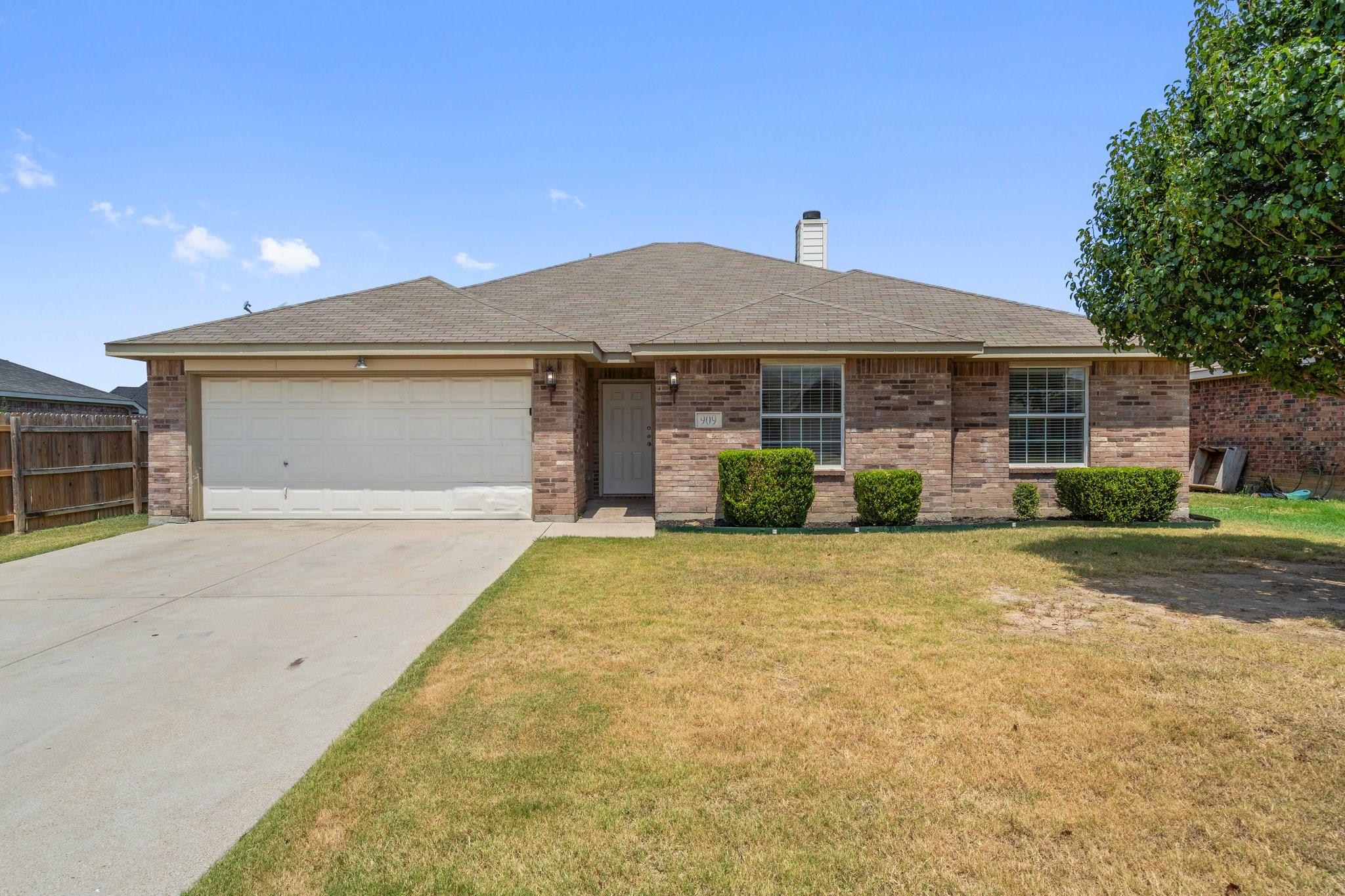 909 Mesa Vista Drive Crowley TX 76036