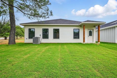 2738 W Washington Street Denison TX 75020