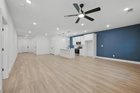 2738 W Washington Street Denison TX 75020