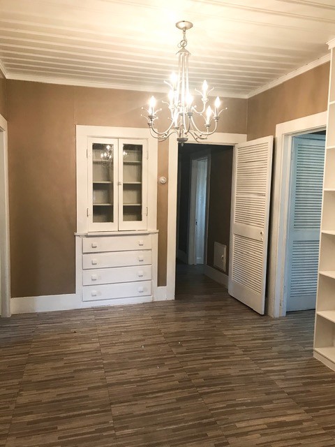 106 W Decatur Street Ennis TX 75119