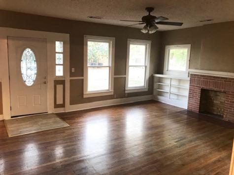 106 W Decatur Street Ennis TX 75119