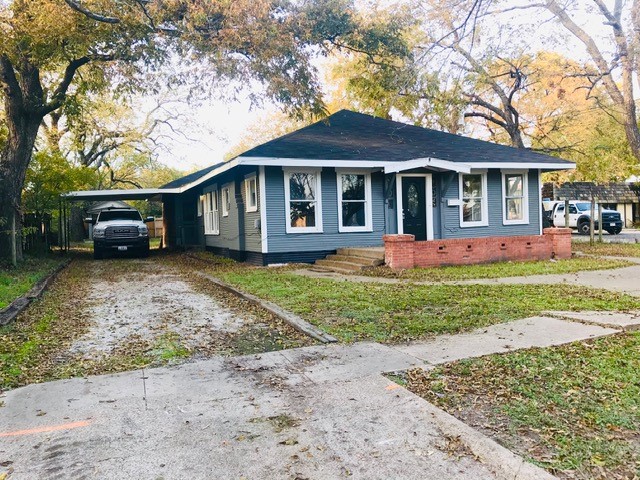 106 W Decatur Street Ennis TX 75119