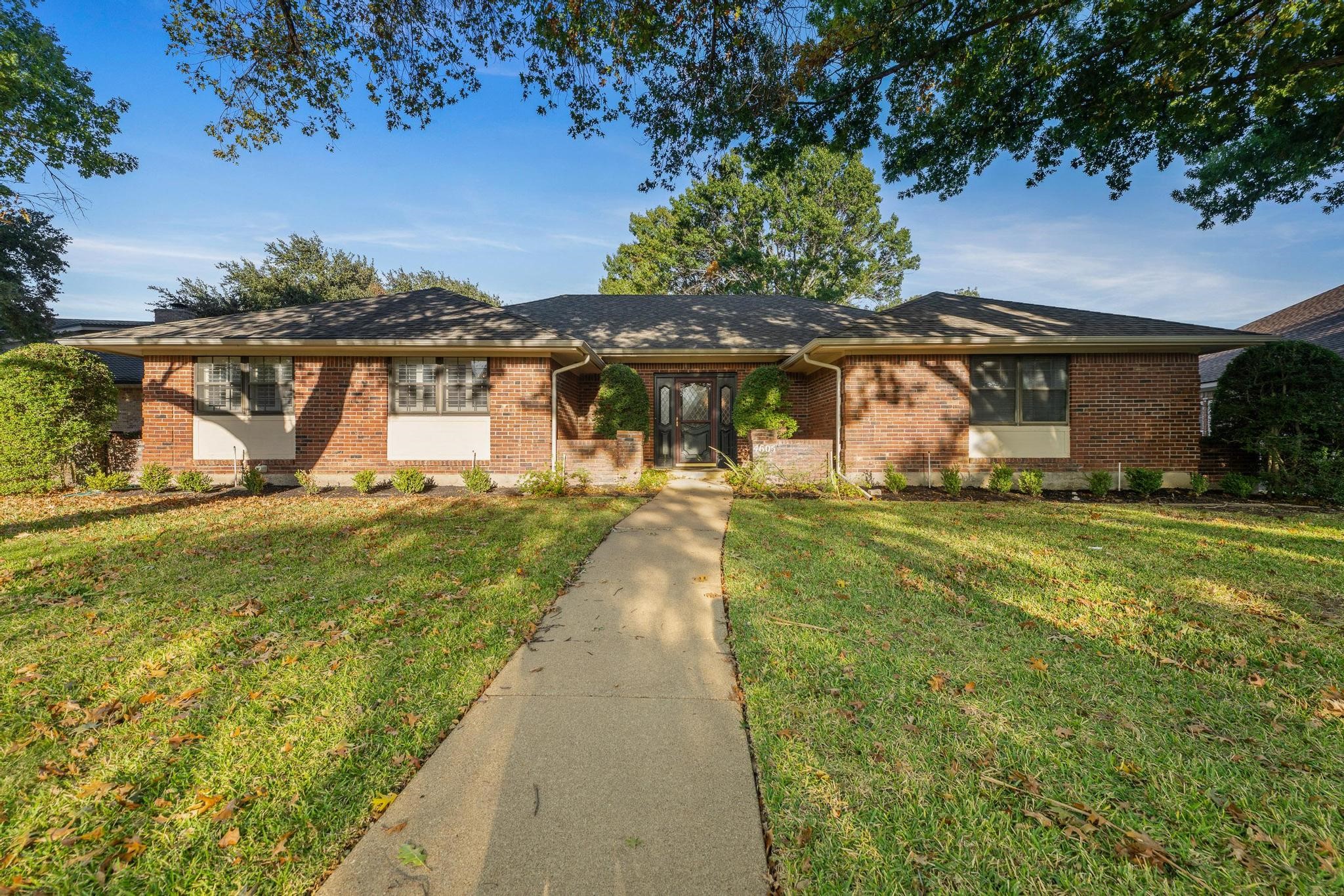 4605 Brentgate Court Arlington TX 76017