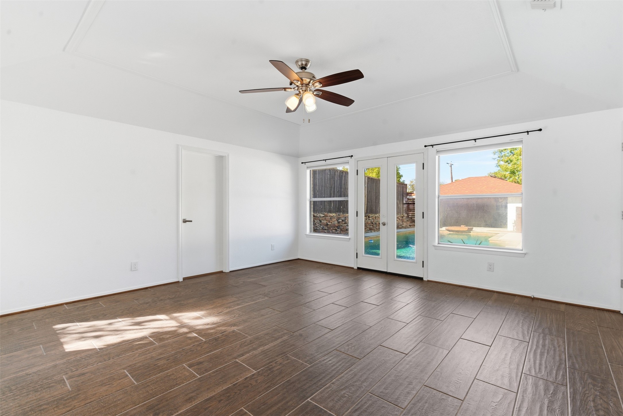 2201 Mistletoe Boulevard Fort Worth TX 76110