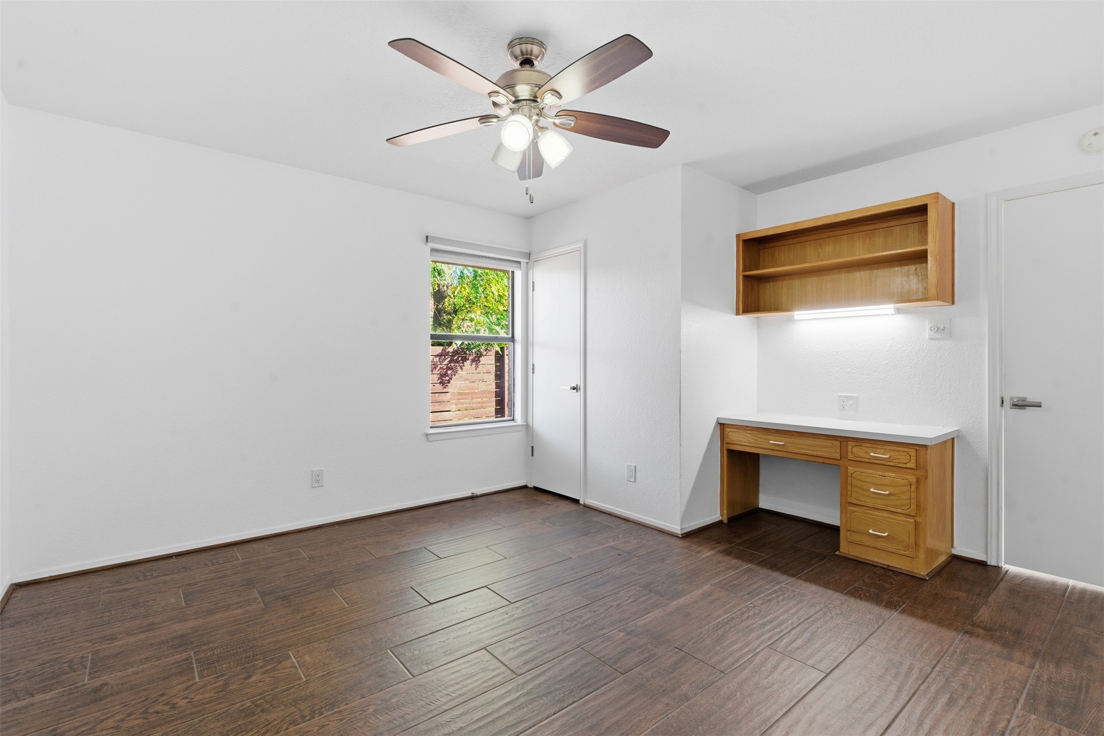 2201 Mistletoe Boulevard Fort Worth TX 76110