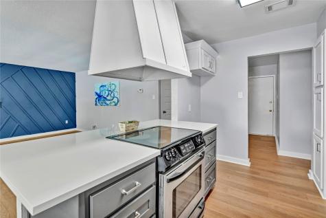 7625 Portman Avenue Fort Worth TX 76112