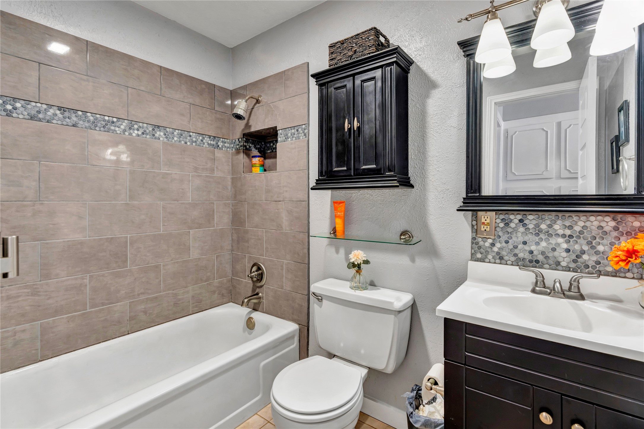 7625 Portman Avenue Fort Worth TX 76112