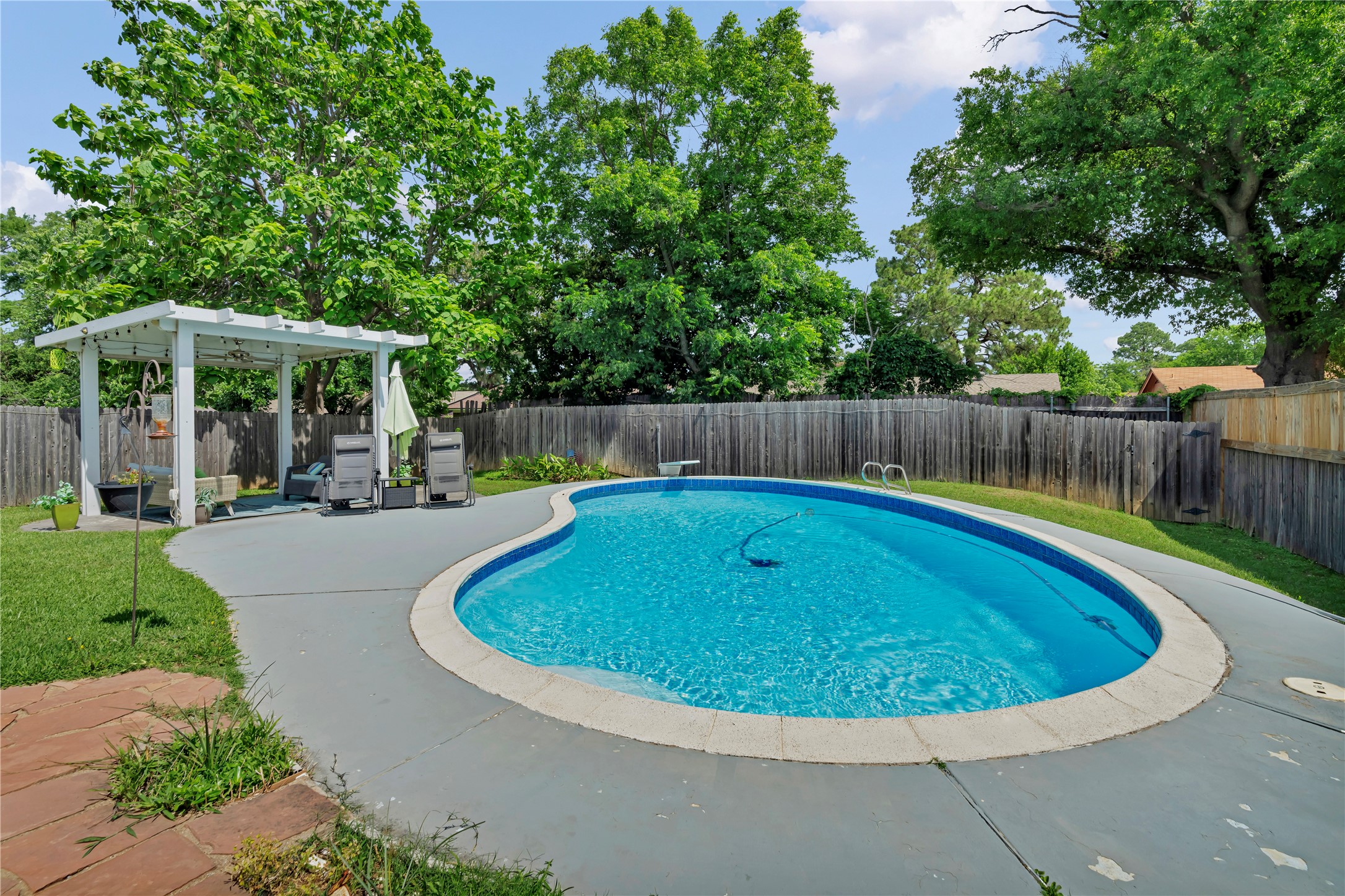 7625 Portman Avenue Fort Worth TX 76112