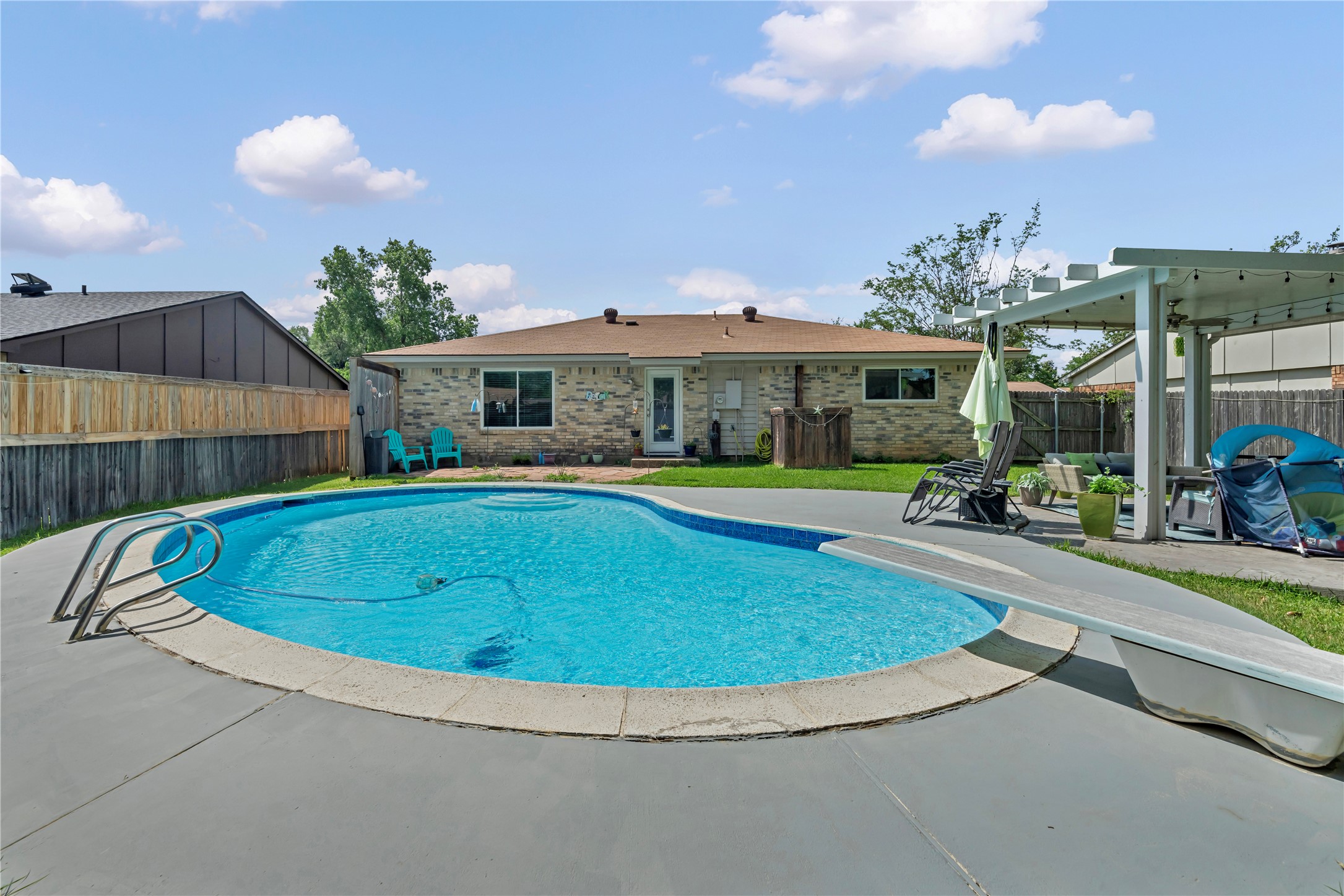 7625 Portman Avenue Fort Worth TX 76112