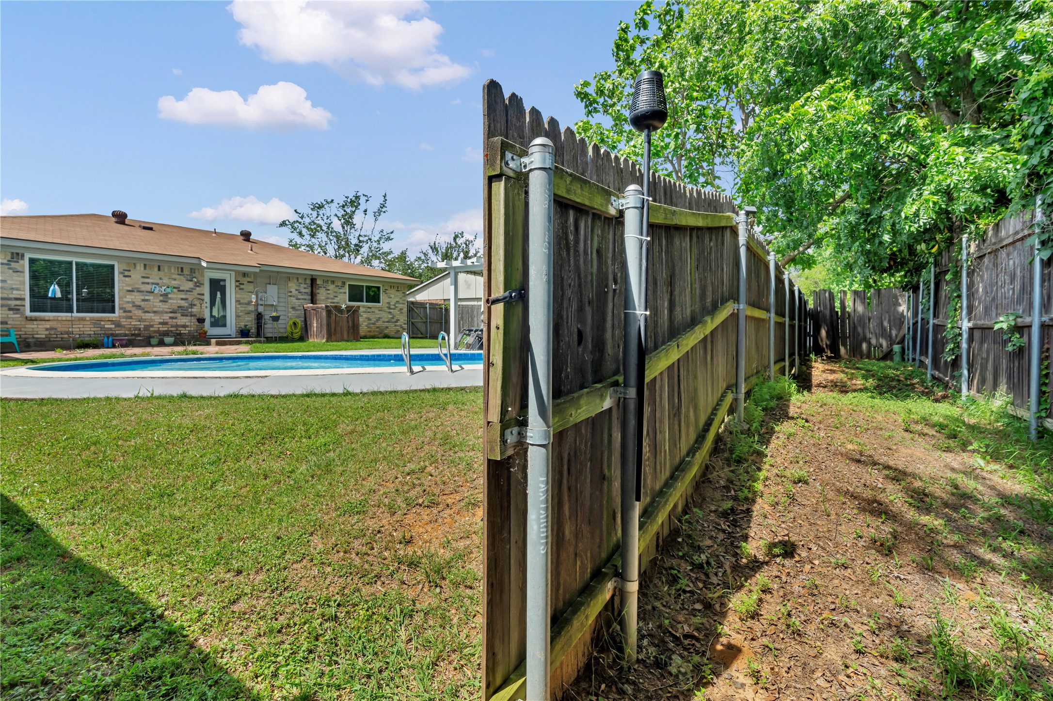 7625 Portman Avenue Fort Worth TX 76112