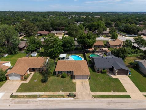7625 Portman Avenue Fort Worth TX 76112