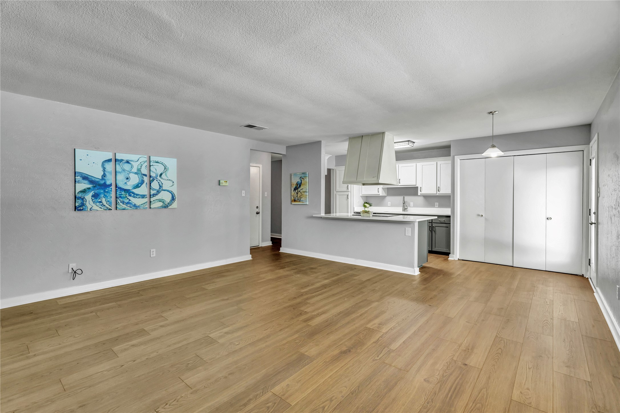 7625 Portman Avenue Fort Worth TX 76112