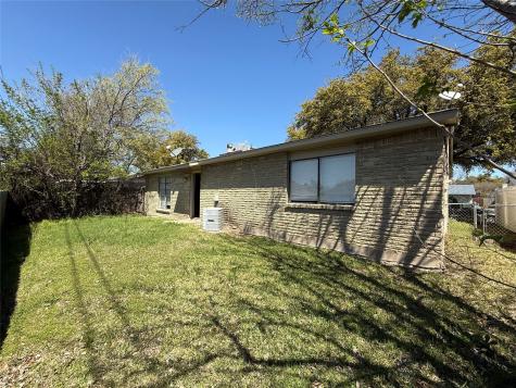5816 Maple Lane Rowlett TX 75089