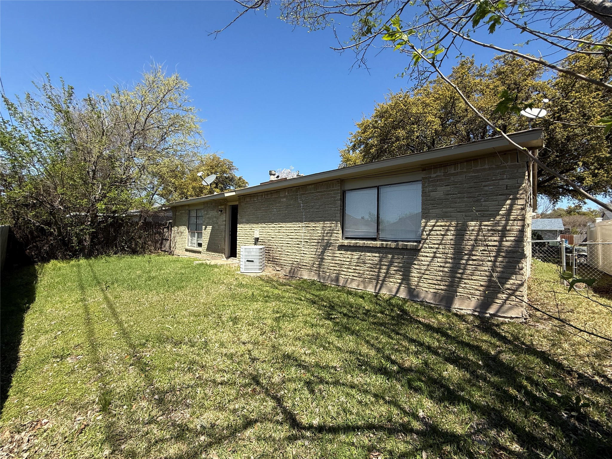 5816 Maple Lane Rowlett TX 75089