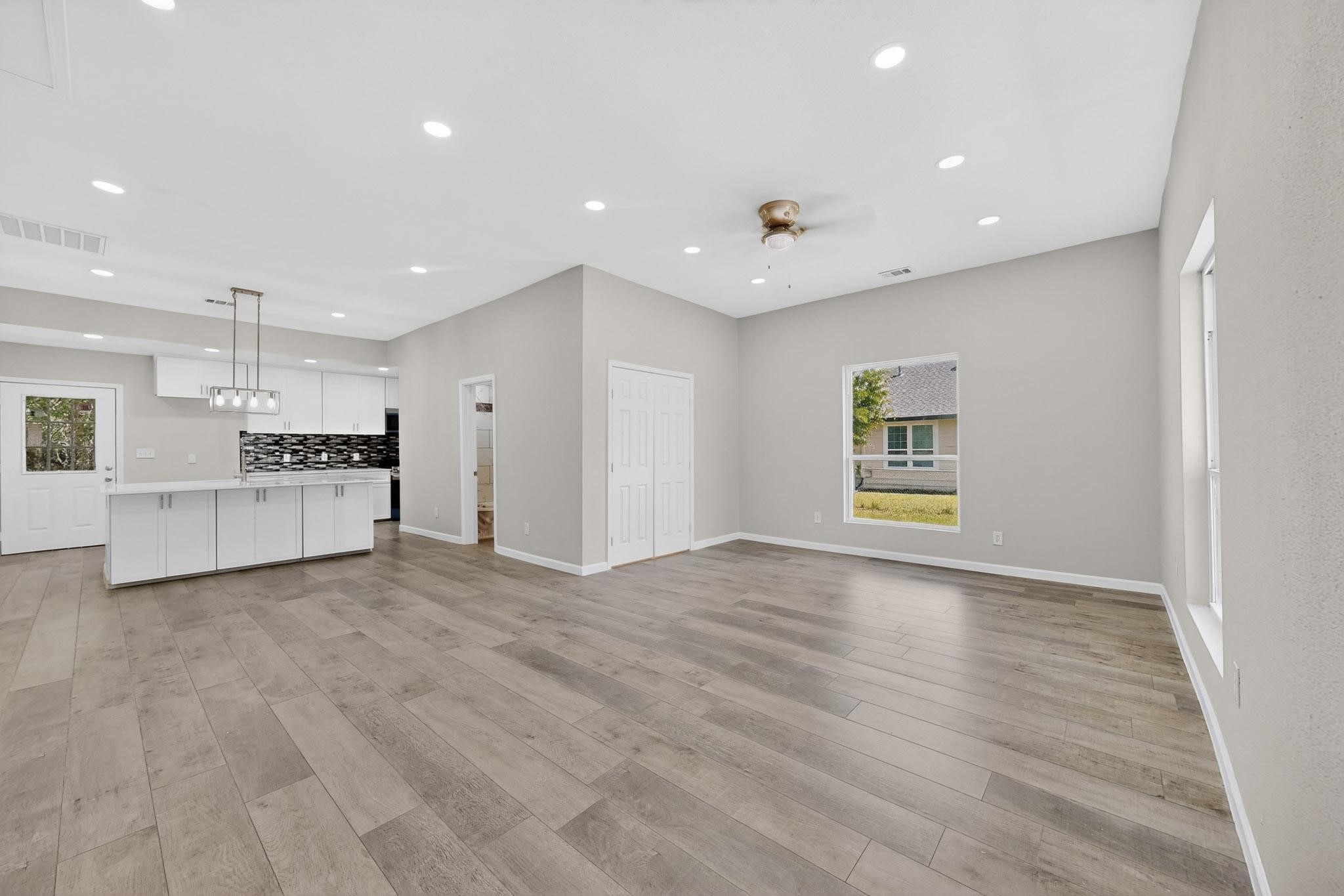 1612 Jones Street Greenville TX 75401