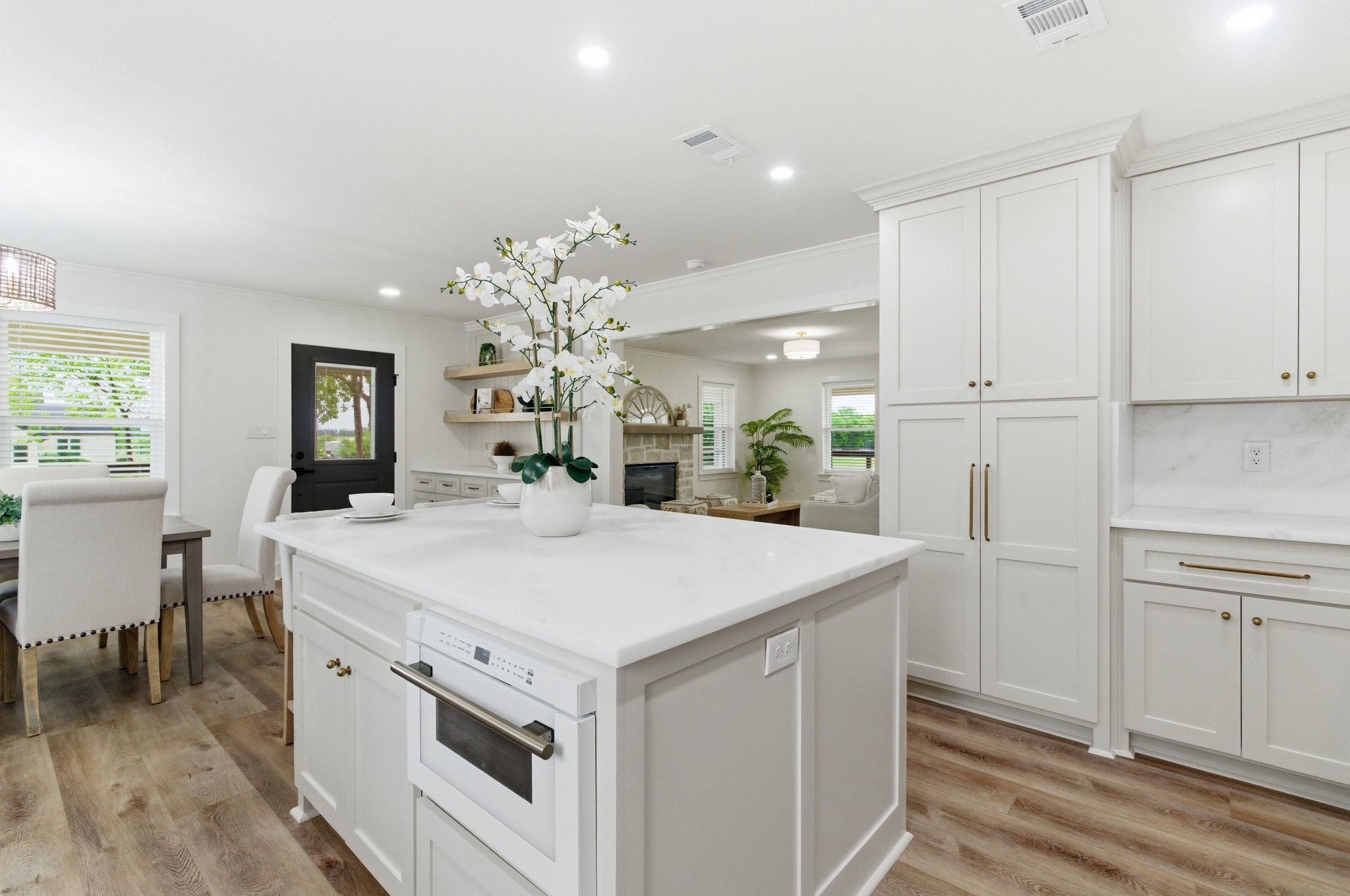 6638 Cr 1103 Celina TX 75009