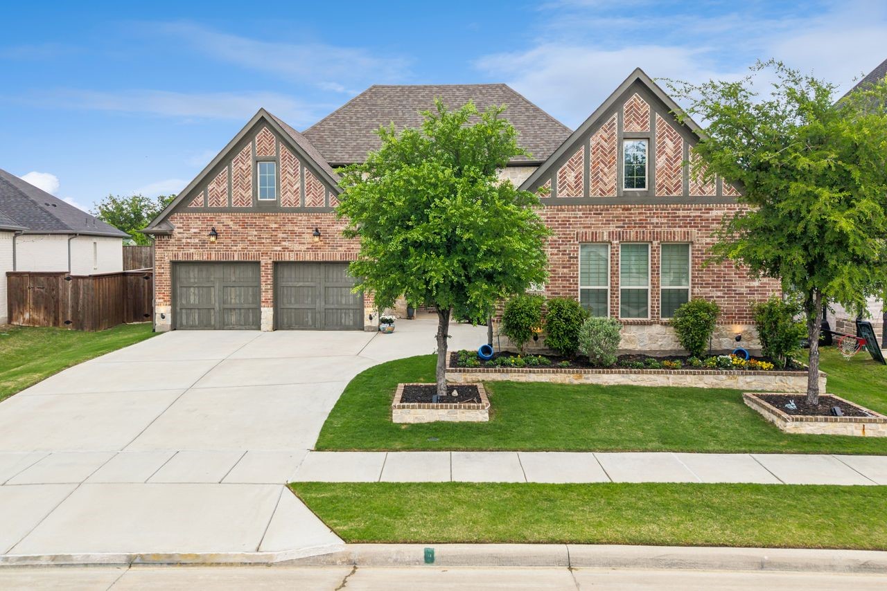 2700 Castlebridge The Colony TX 75056