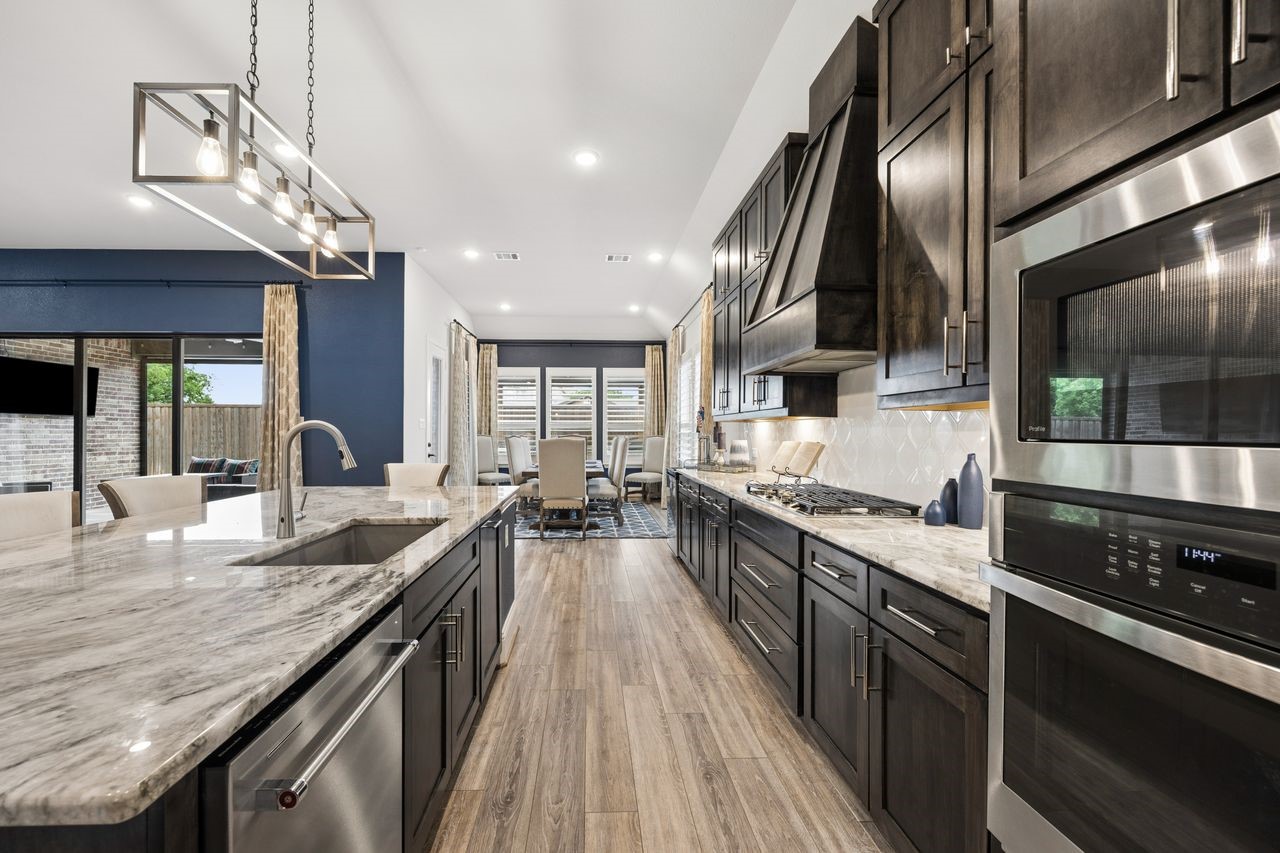 2700 Castlebridge The Colony TX 75056