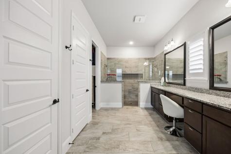 2700 Castlebridge The Colony TX 75056