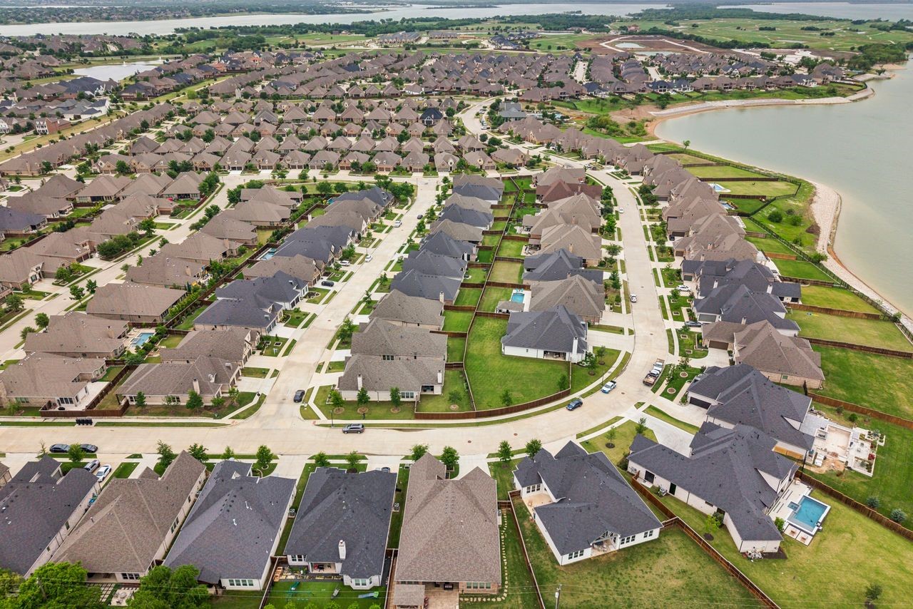 2700 Castlebridge The Colony TX 75056