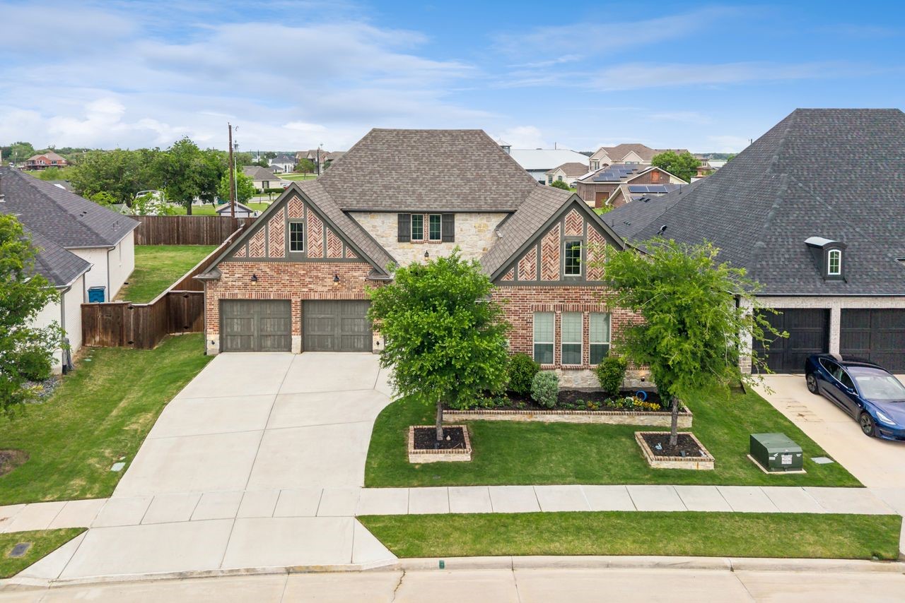 2700 Castlebridge The Colony TX 75056