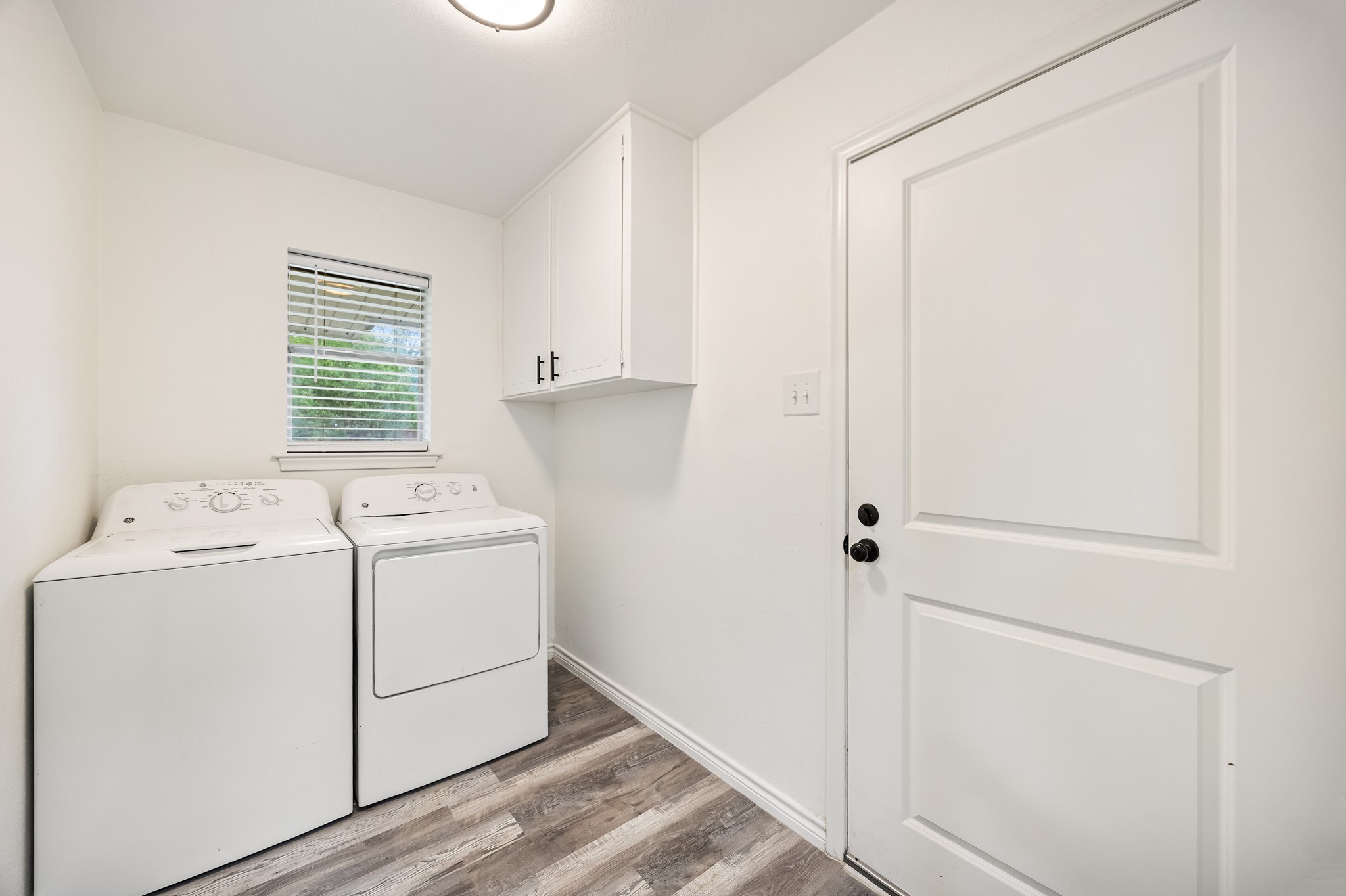 823 S Wildwood Drive Irving TX 75060