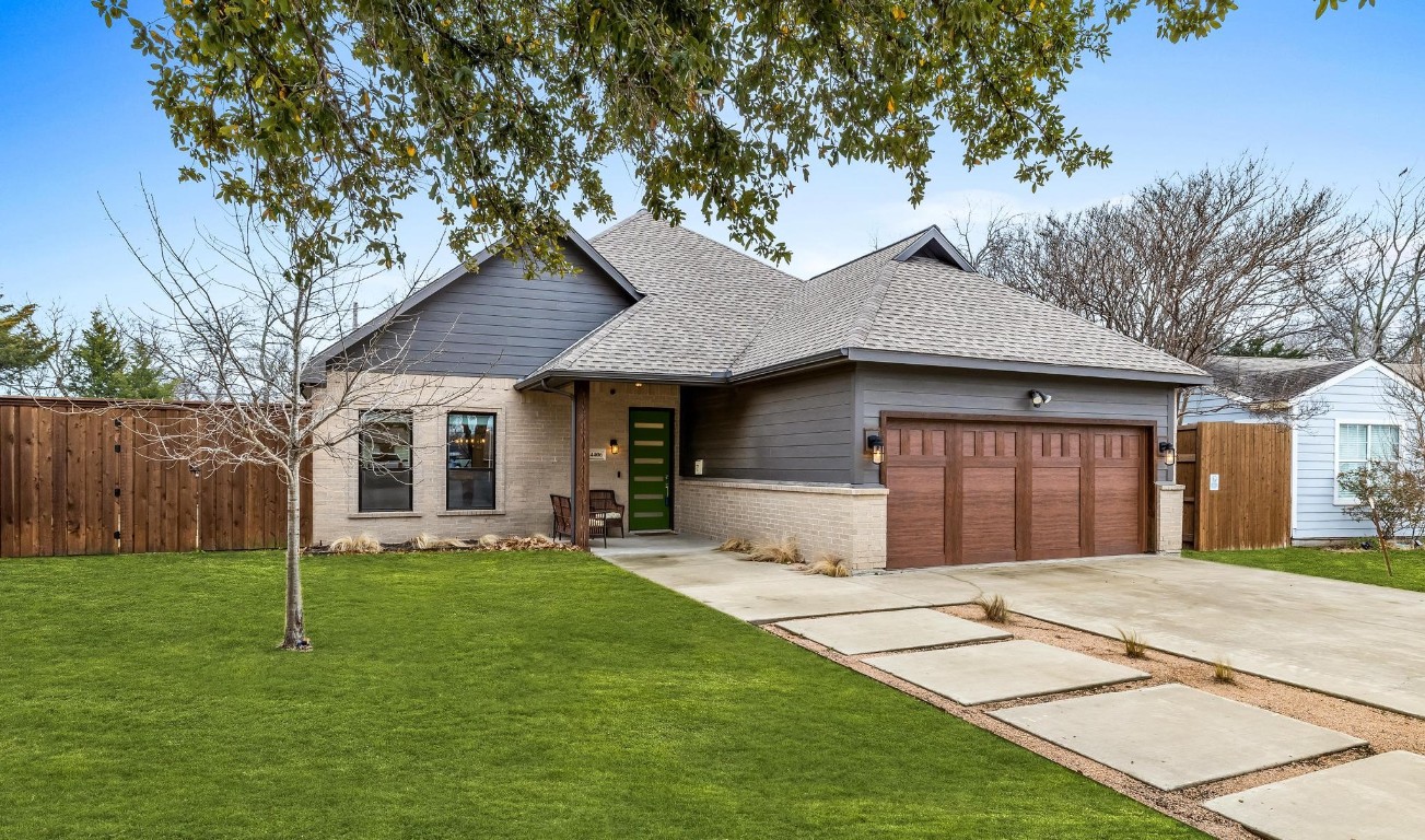 4406 Newmore Avenue Dallas TX 75209